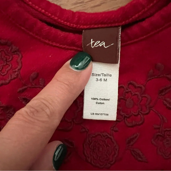 Tea Collection Red Rose Floral Romper, Size 3-6 Months - Picture 4 of 7